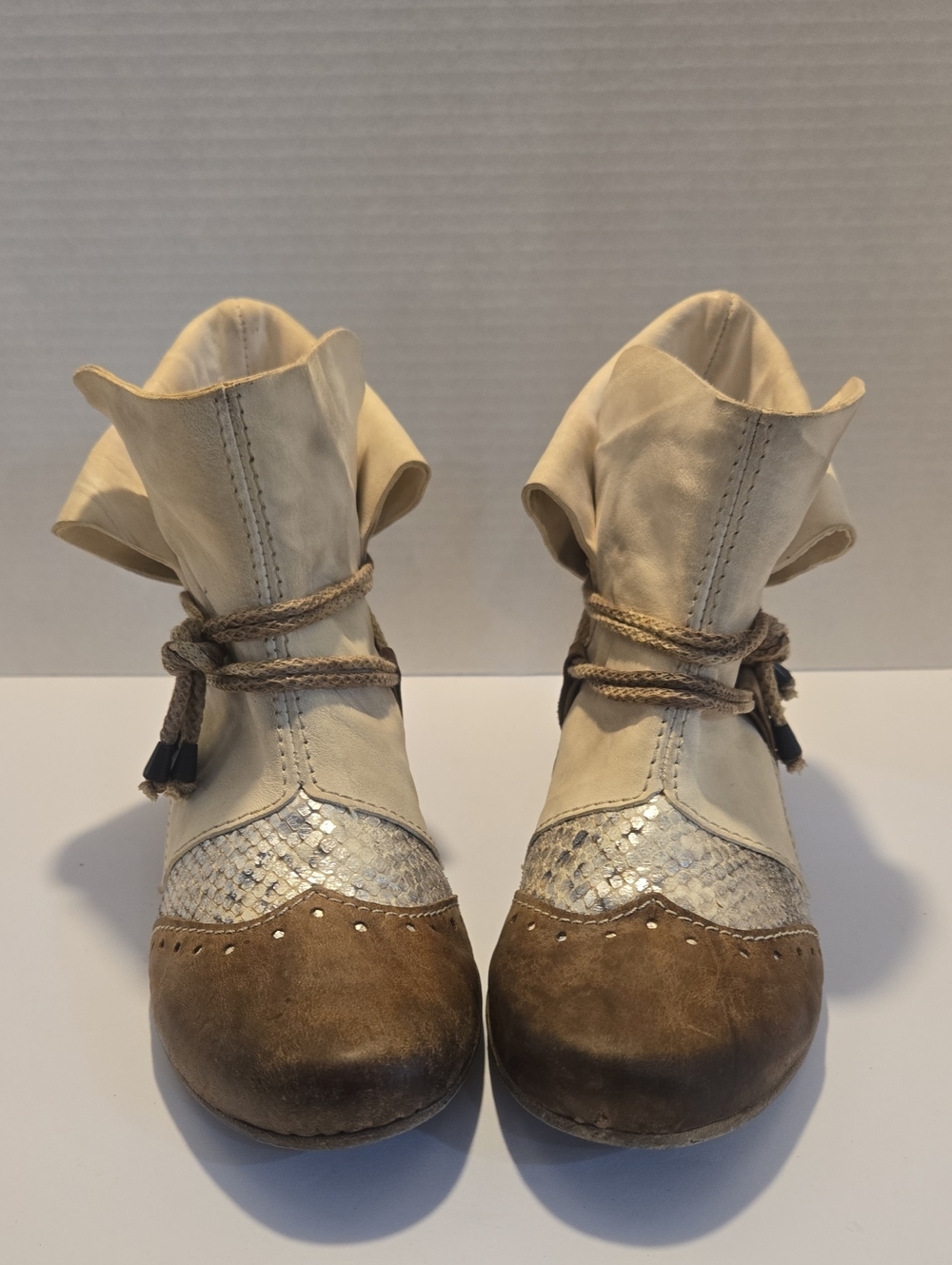 Authentic Artison Cream and Brown Lace-Up Leather Ankle Boots-Made In Italy